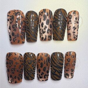 Leopard & Zebra Press-On Nail Set in Metallic Copper and Black
